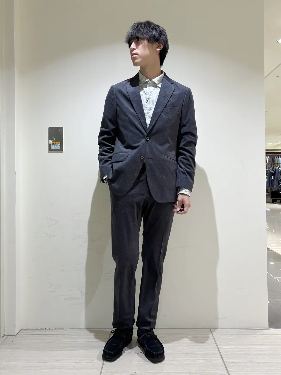 JOSEPH ABBOUD 小沼 コーディネート画像