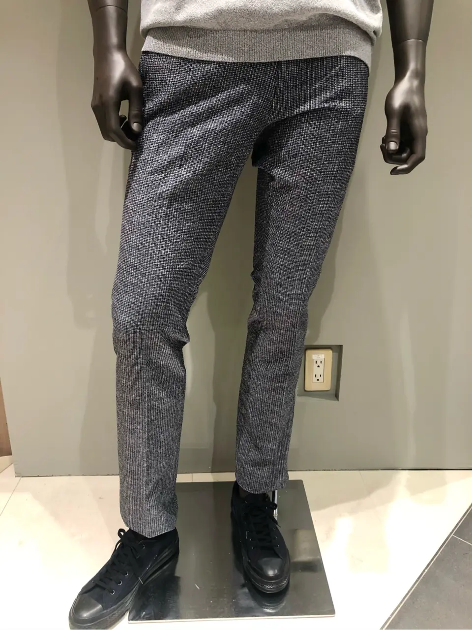 JOSEPH ABBOUD 川田 コーディネート画像