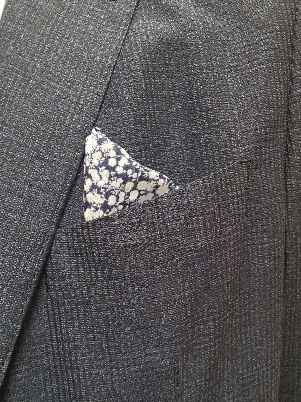 JOSEPH ABBOUD 斉藤 コーディネート画像