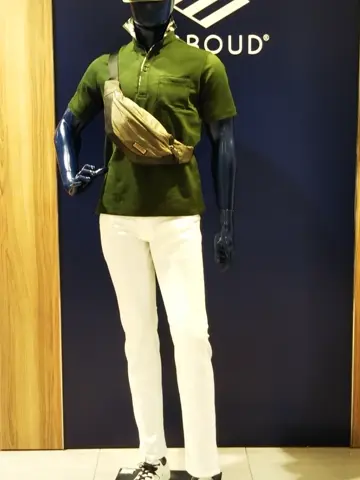 JOSEPH ABBOUD 鈴木 コーディネート画像