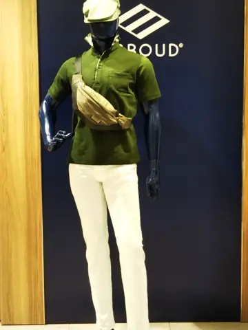 JOSEPH ABBOUD 鈴木 コーディネート画像