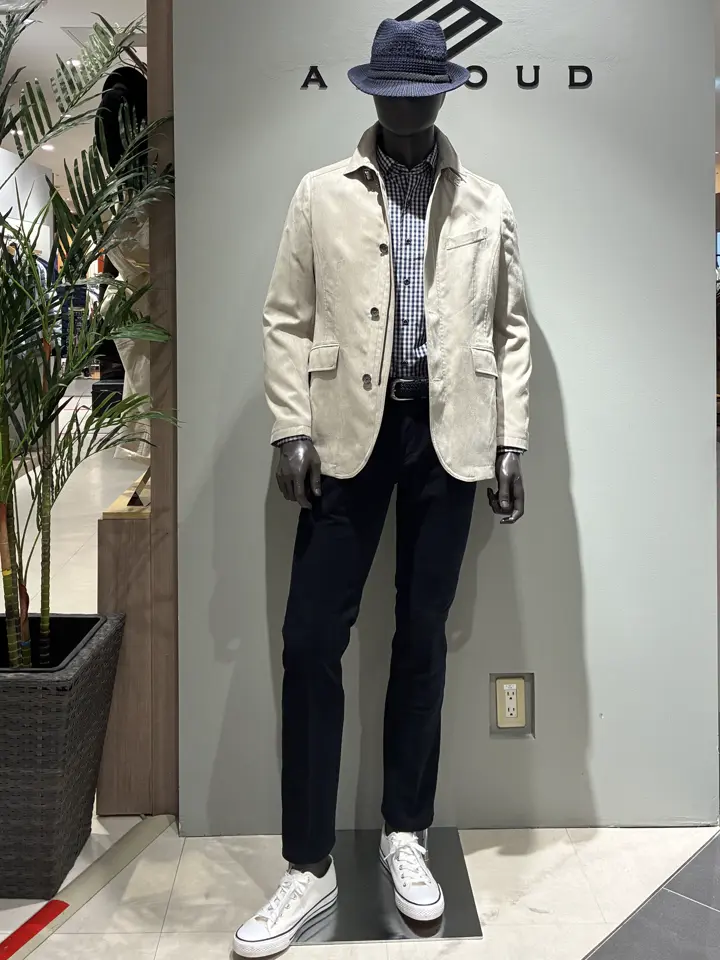 JOSEPH ABBOUD 伊津野 コーディネート画像