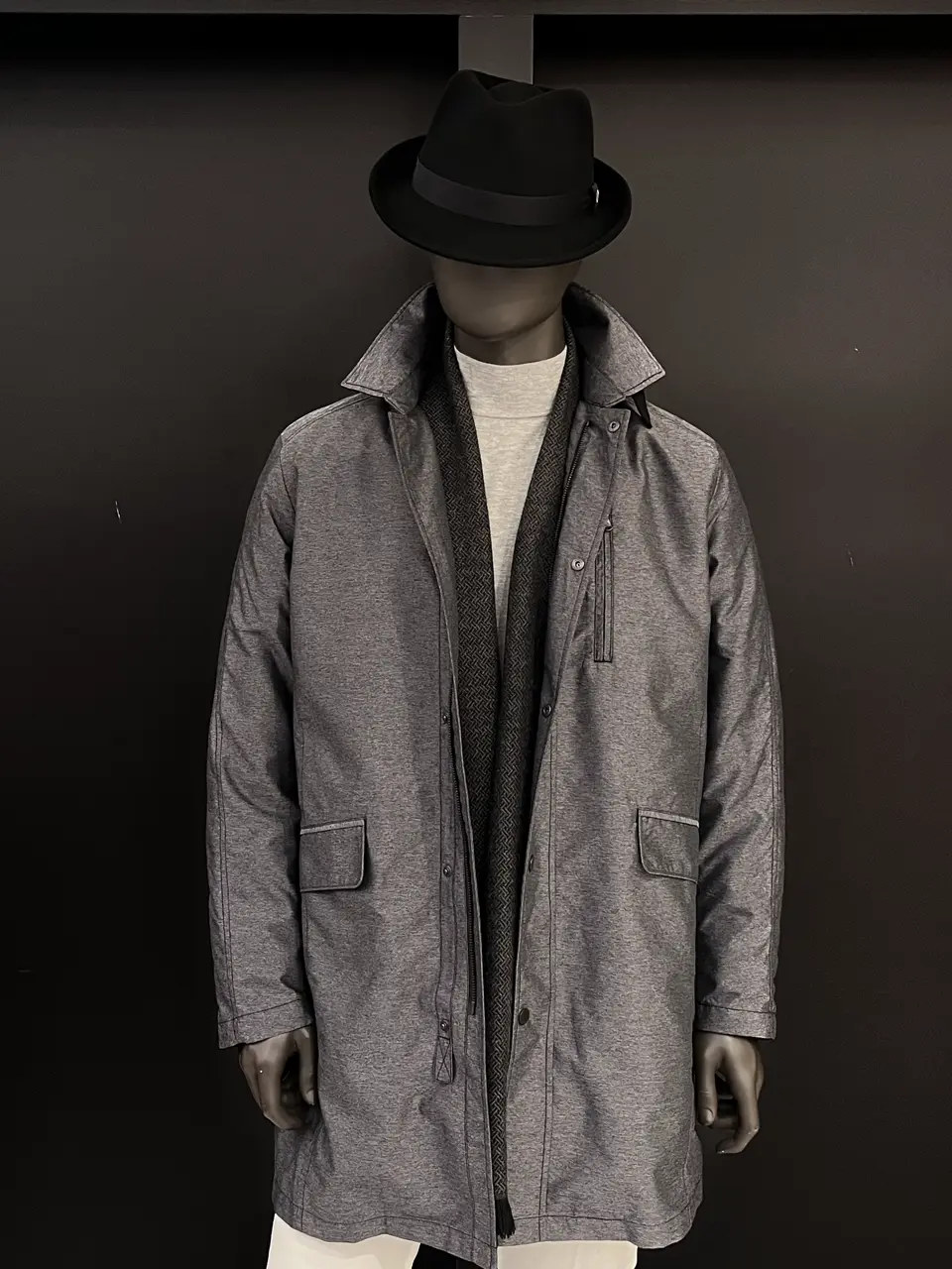 JOSEPH ABBOUD 長塚 コーディネート画像