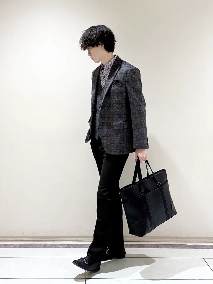 JOSEPH ABBOUD 近藤 コーディネート画像