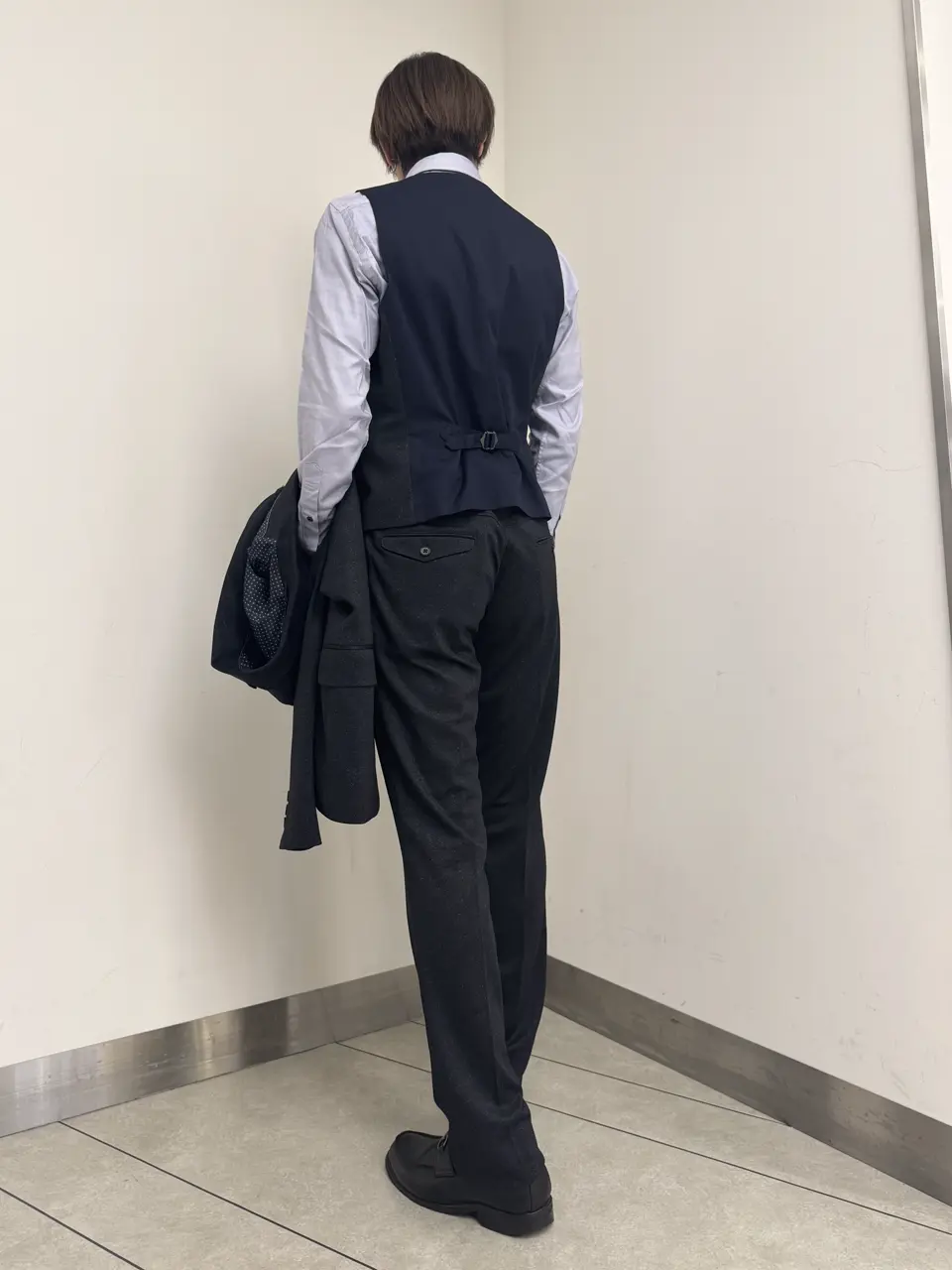 JOSEPH ABBOUD 吉田 コーディネート画像