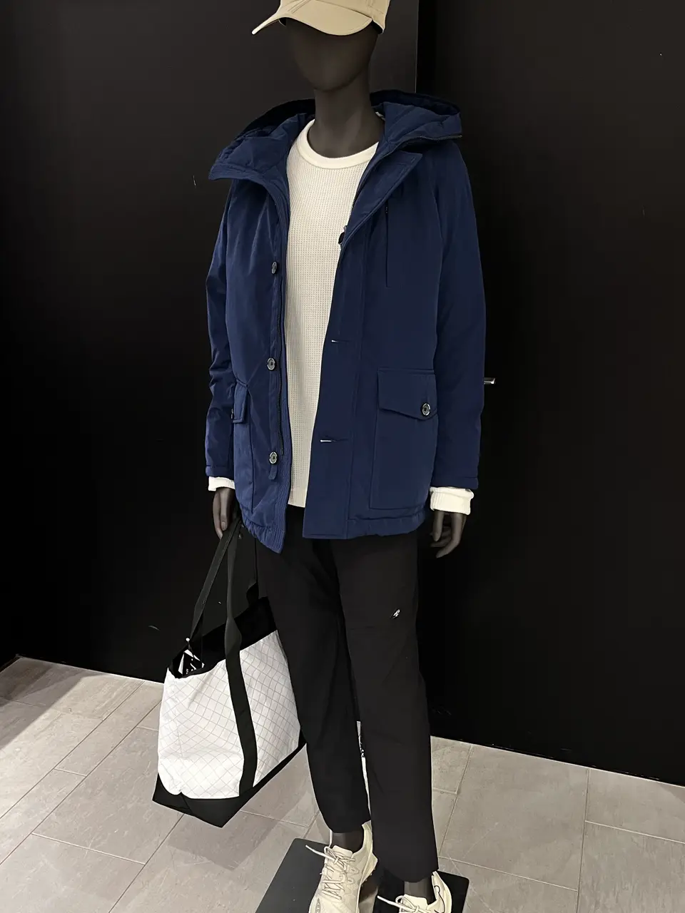 JOSEPH ABBOUD 長塚 コーディネート画像