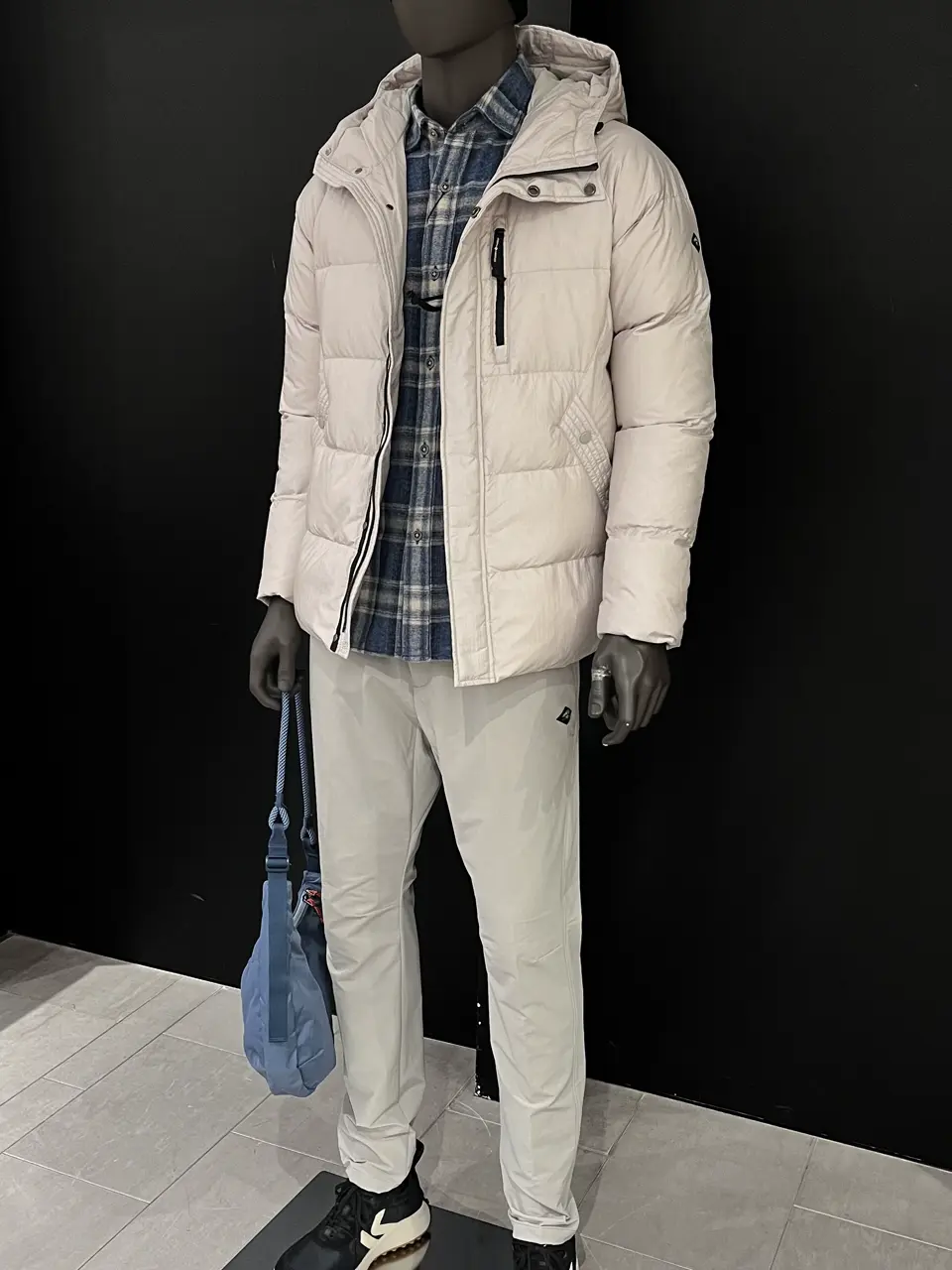 JOSEPH ABBOUD 長塚 コーディネート画像