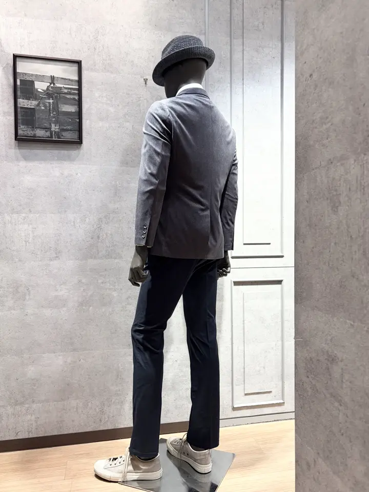 JOSEPH ABBOUD 上條 コーディネート画像