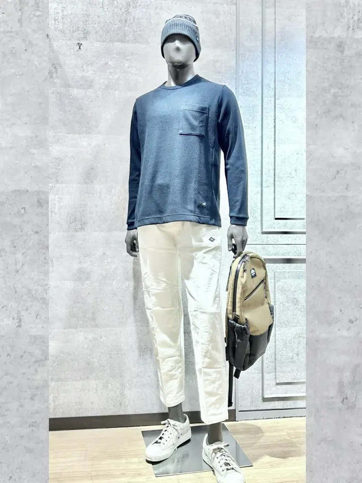 JOSEPH ABBOUD MOUNTAIN 二澤 コーディネート画像