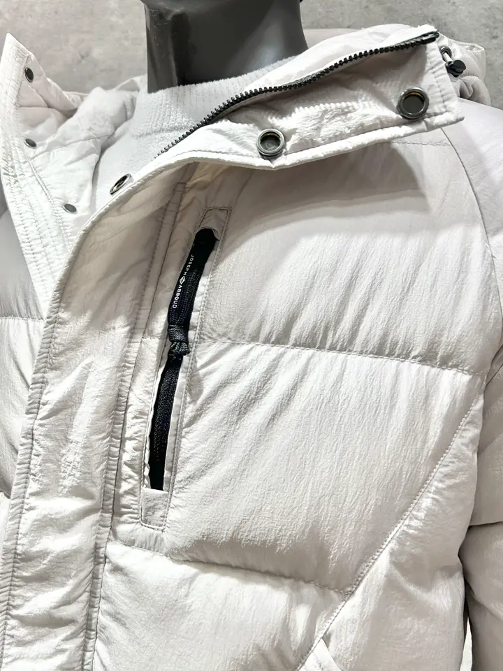 JOSEPH ABBOUD MOUNTAIN 二澤 コーディネート画像