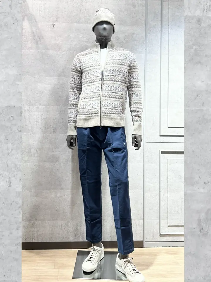 JOSEPH ABBOUD MOUNTAIN 二澤 コーディネート画像