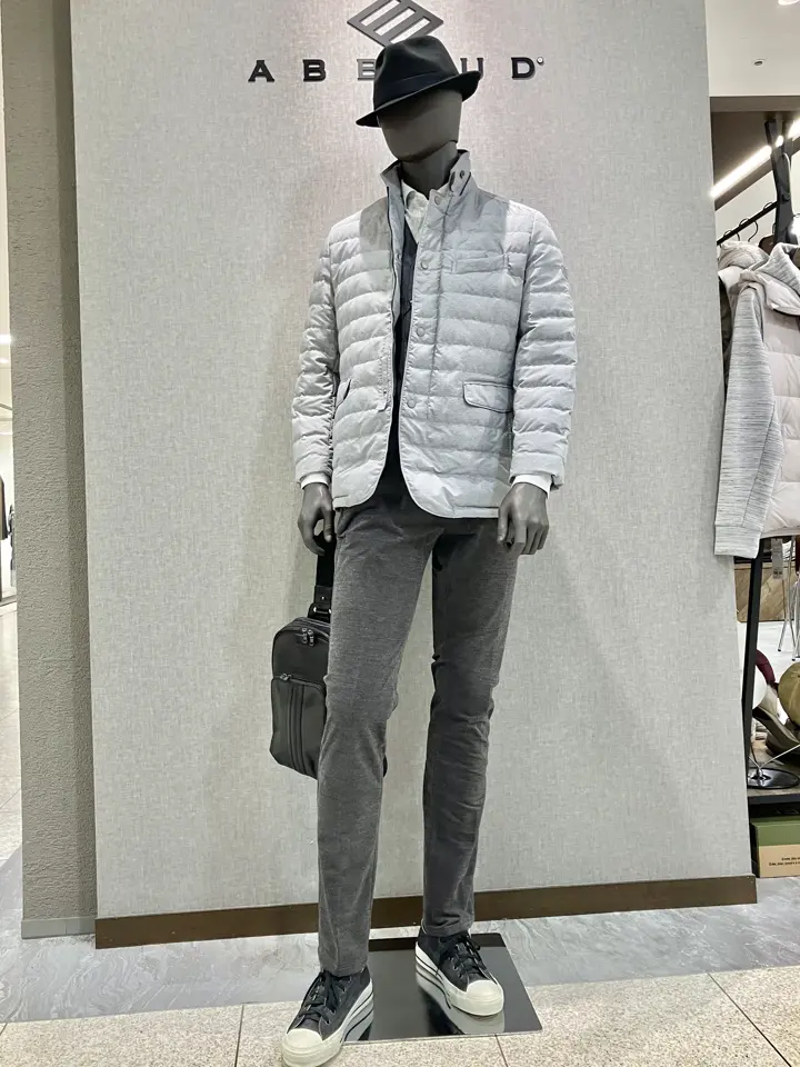 JOSEPH ABBOUD 上田 コーディネート画像