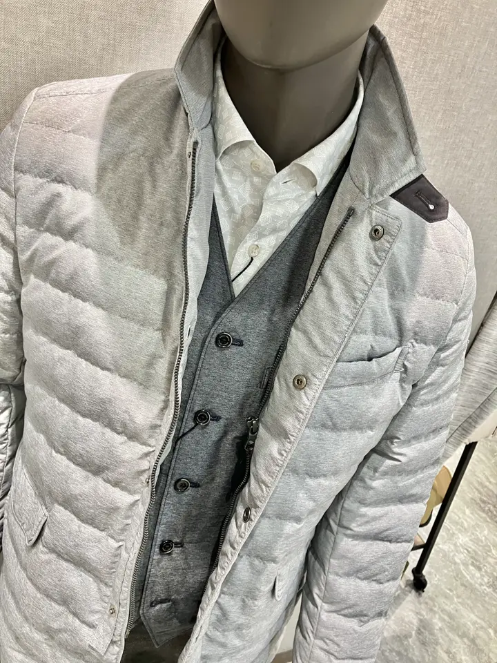 JOSEPH ABBOUD 上田 コーディネート画像