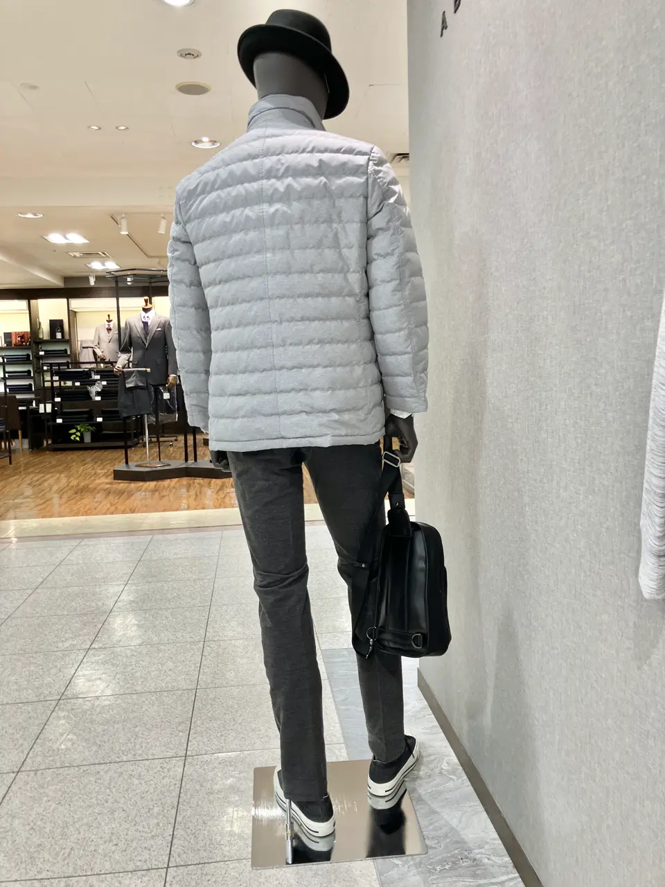 JOSEPH ABBOUD 上田 コーディネート画像