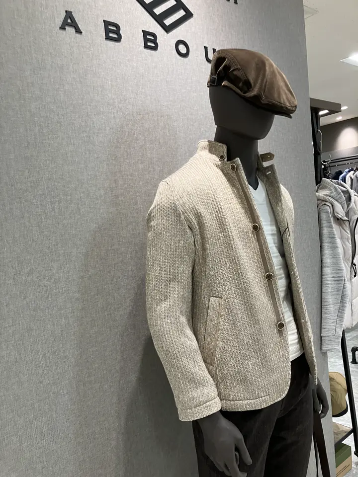 JOSEPH ABBOUD 上田 コーディネート画像