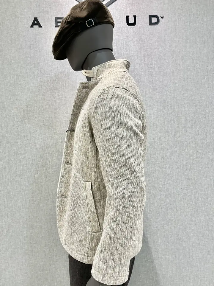 JOSEPH ABBOUD 上田 コーディネート画像