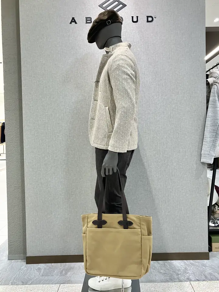 JOSEPH ABBOUD 上田 コーディネート画像