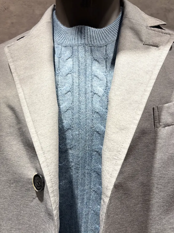 JOSEPH ABBOUD 上條 コーディネート画像