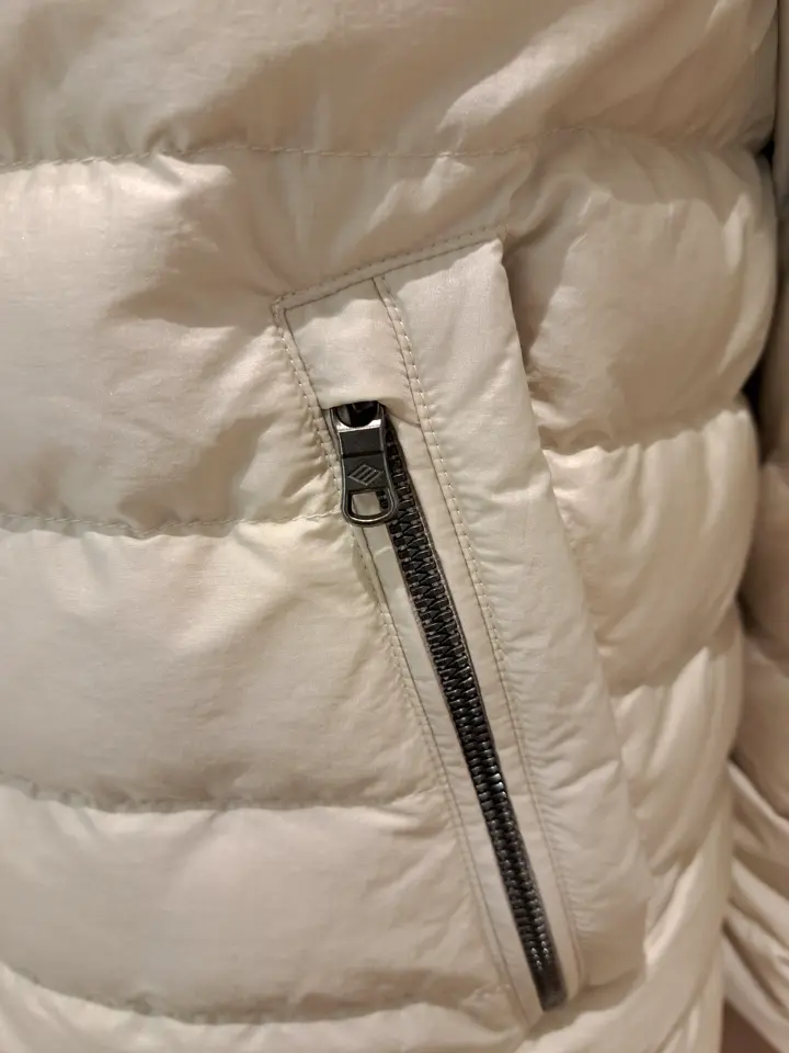 JOSEPH ABBOUD 藤川 コーディネート画像