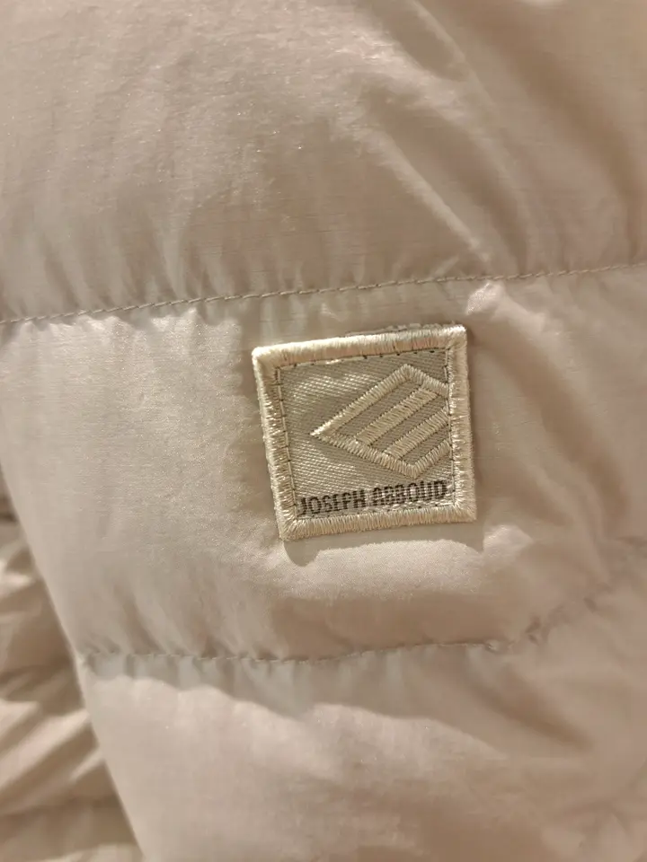 JOSEPH ABBOUD 藤川 コーディネート画像