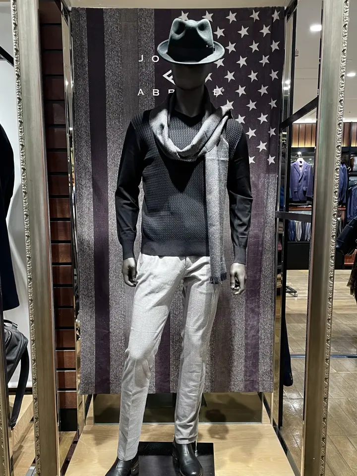 JOSEPH ABBOUD 小田 コーディネート画像