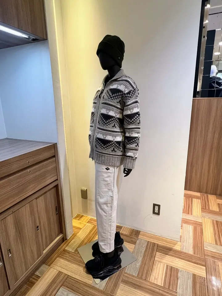 JOSEPH ABBOUD MOUNTAIN 森部 コーディネート画像