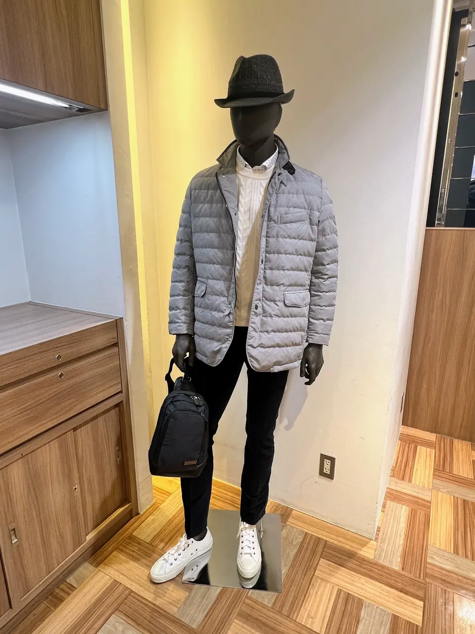 JOSEPH ABBOUD 森部 コーディネート画像