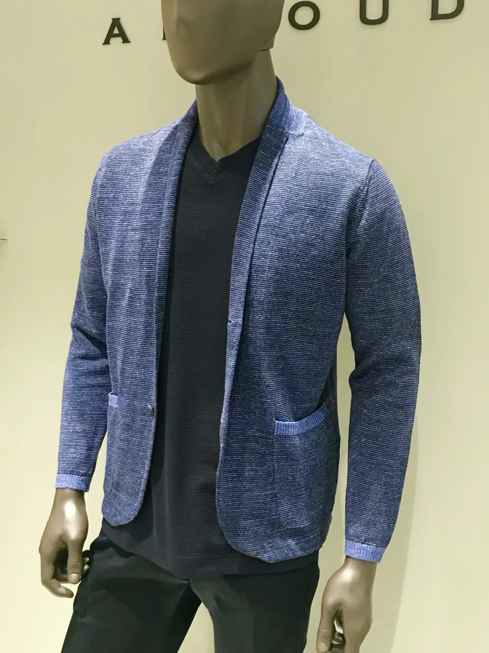 JOSEPH ABBOUD 伊津野 コーディネート画像