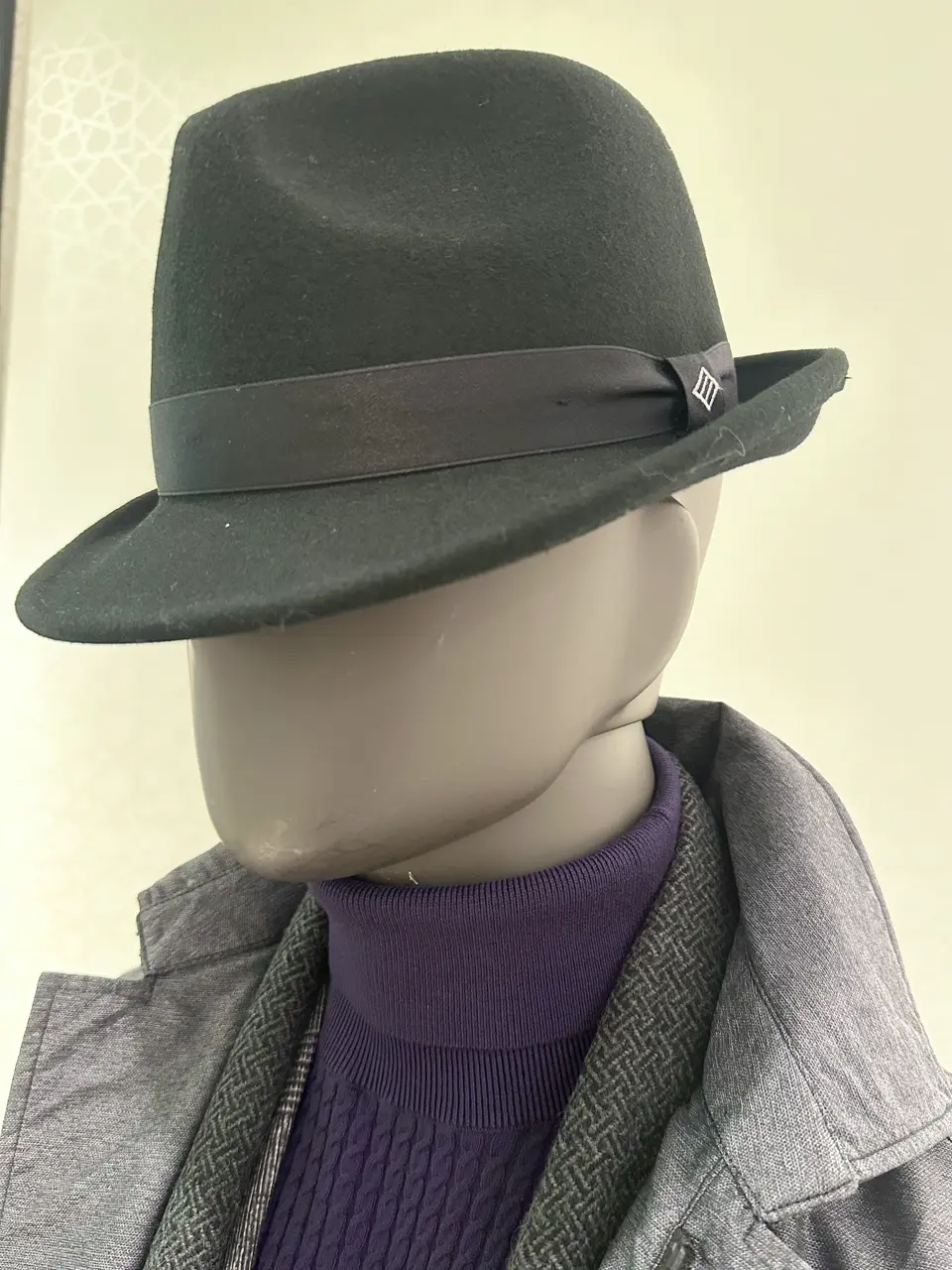 JOSEPH ABBOUD 石川 コーディネート画像