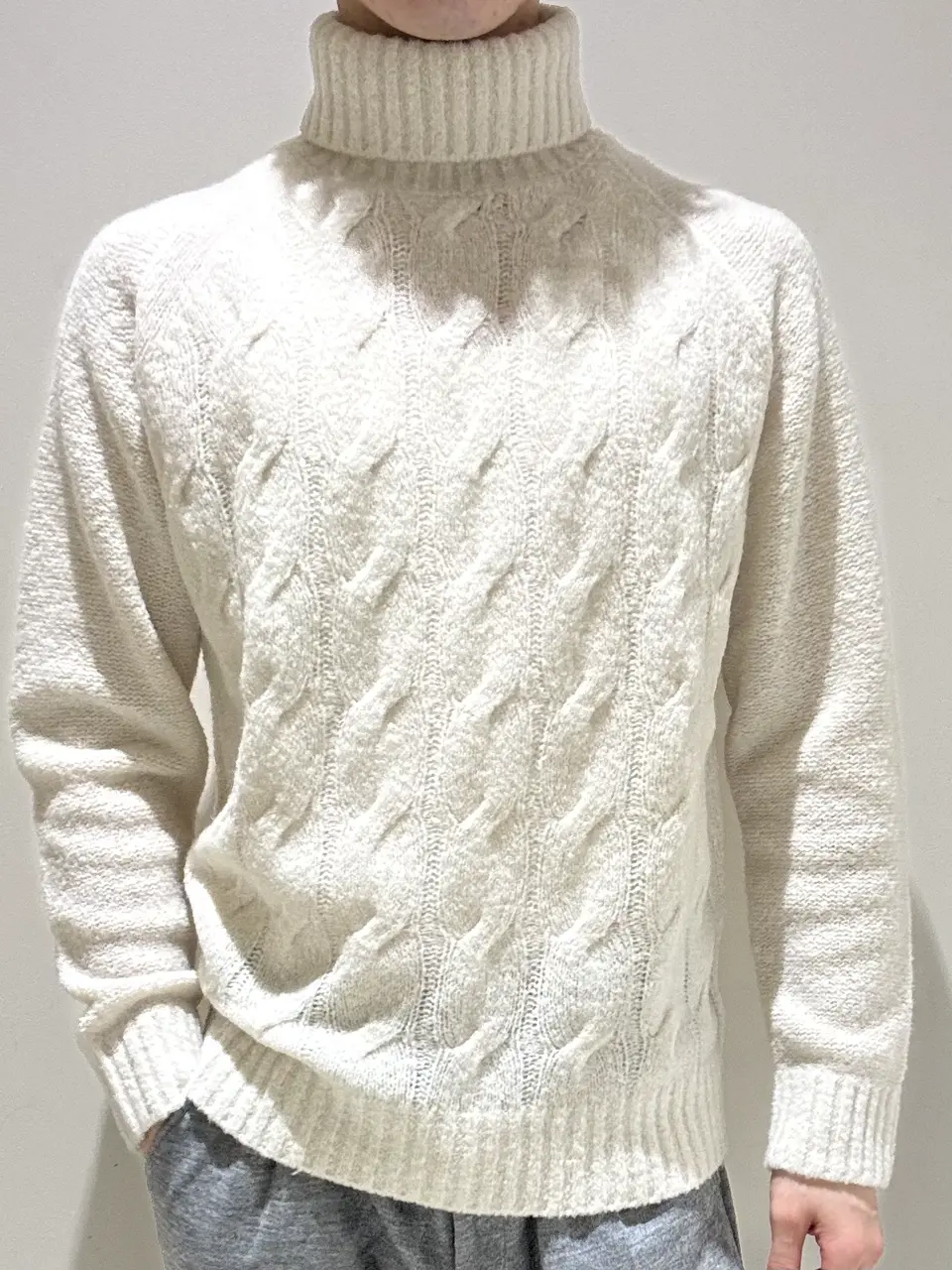 JOSEPH ABBOUD 近藤 コーディネート画像