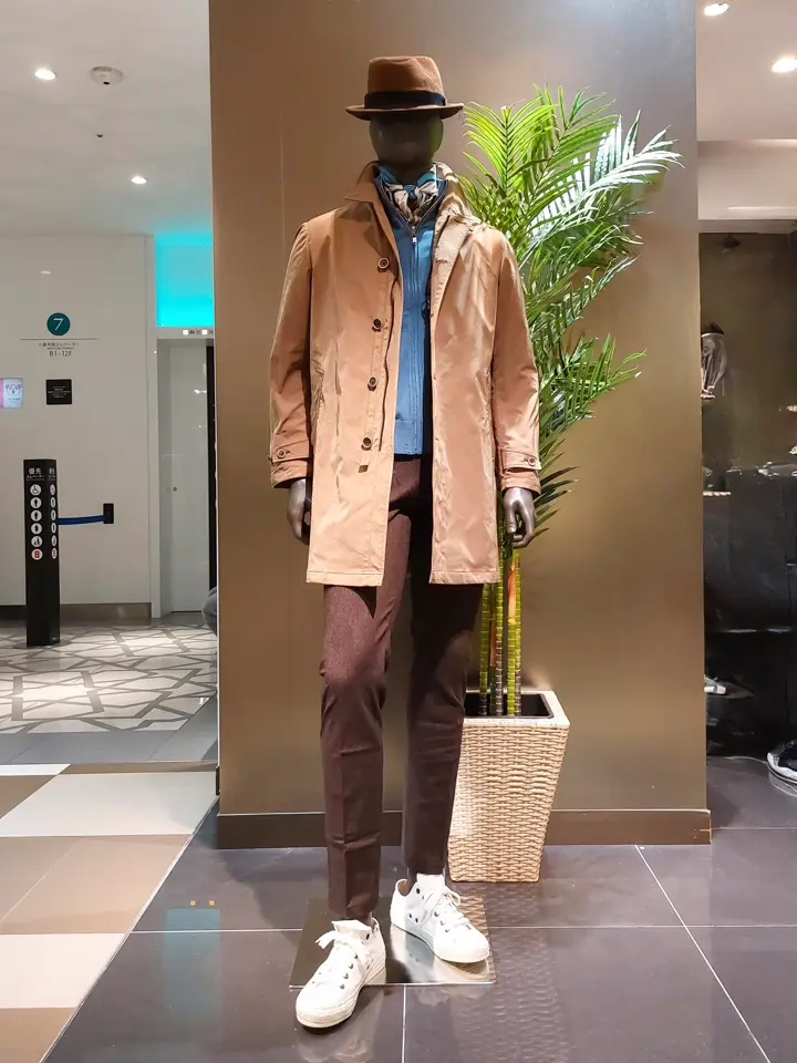 JOSEPH ABBOUD 清水 コーディネート画像