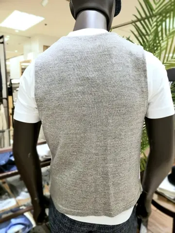 JOSEPH ABBOUD 中西 コーディネート画像