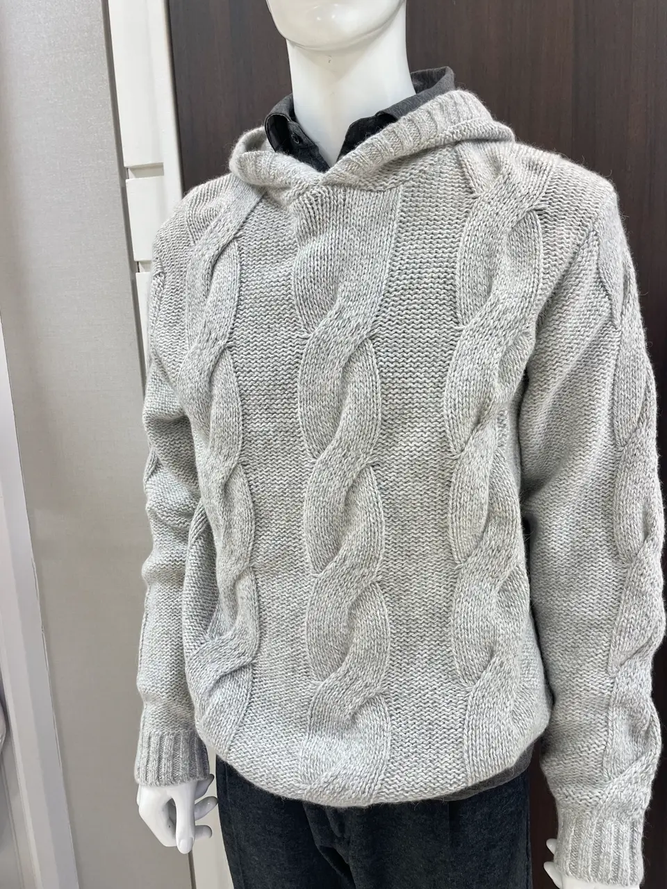 JOSEPH ABBOUD 松山 コーディネート画像