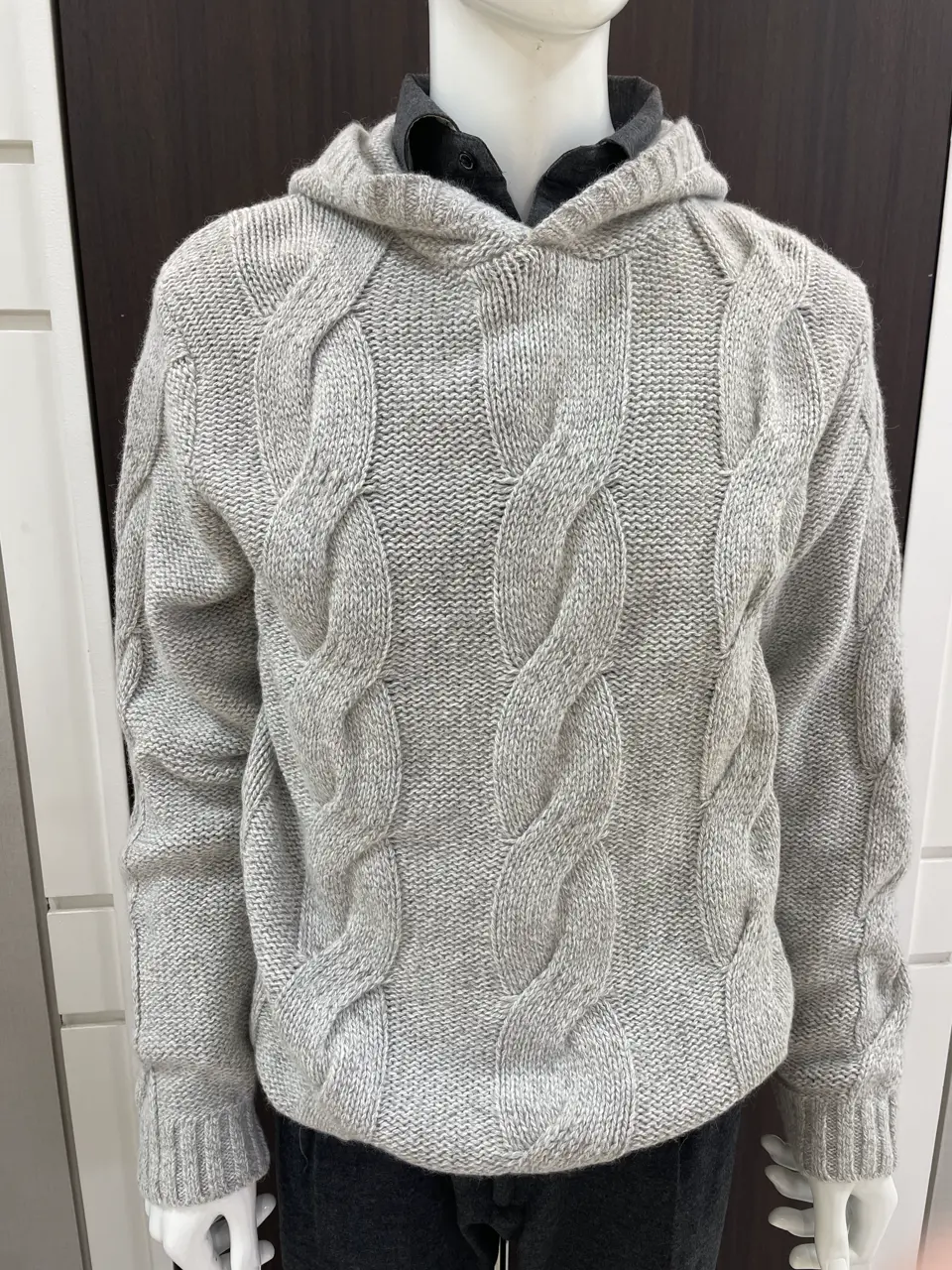 JOSEPH ABBOUD 松山 コーディネート画像