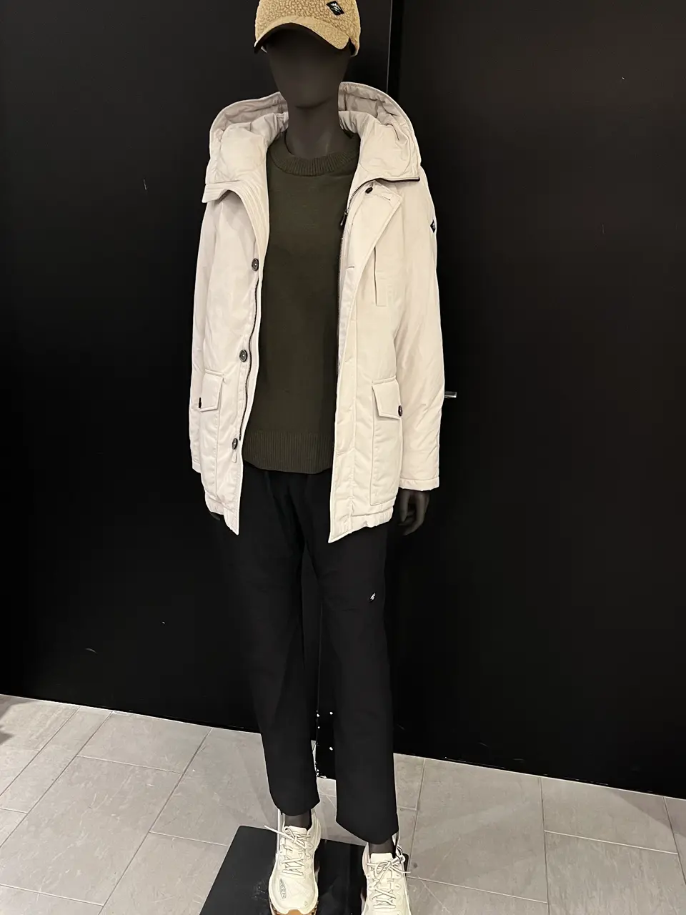 JOSEPH ABBOUD 長塚 コーディネート画像