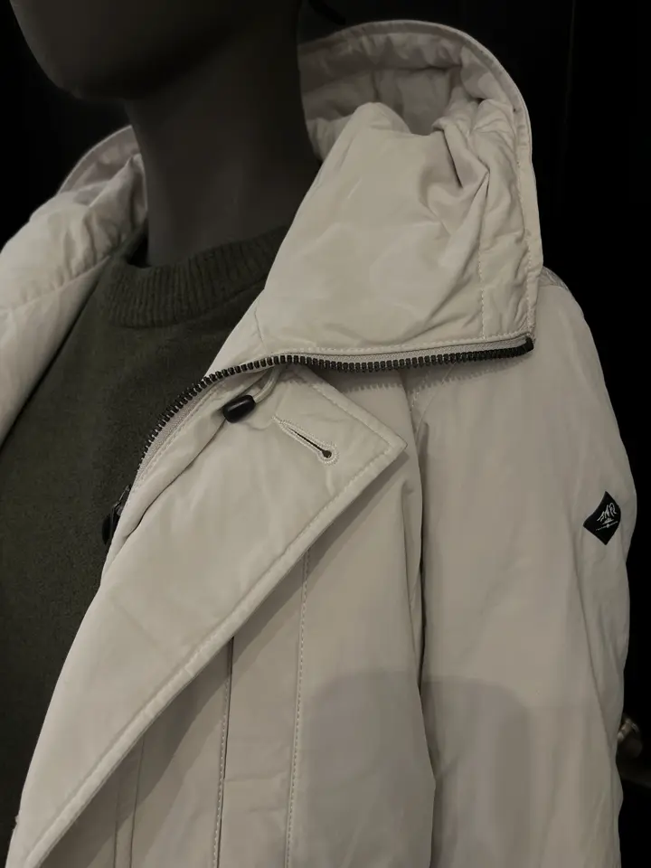 JOSEPH ABBOUD 長塚 コーディネート画像