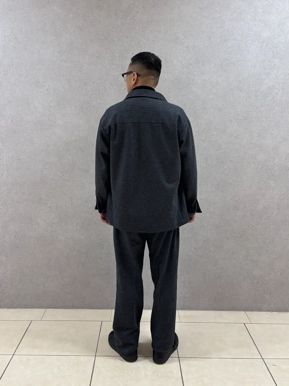 JOSEPH ABBOUD 佐藤 コーディネート画像