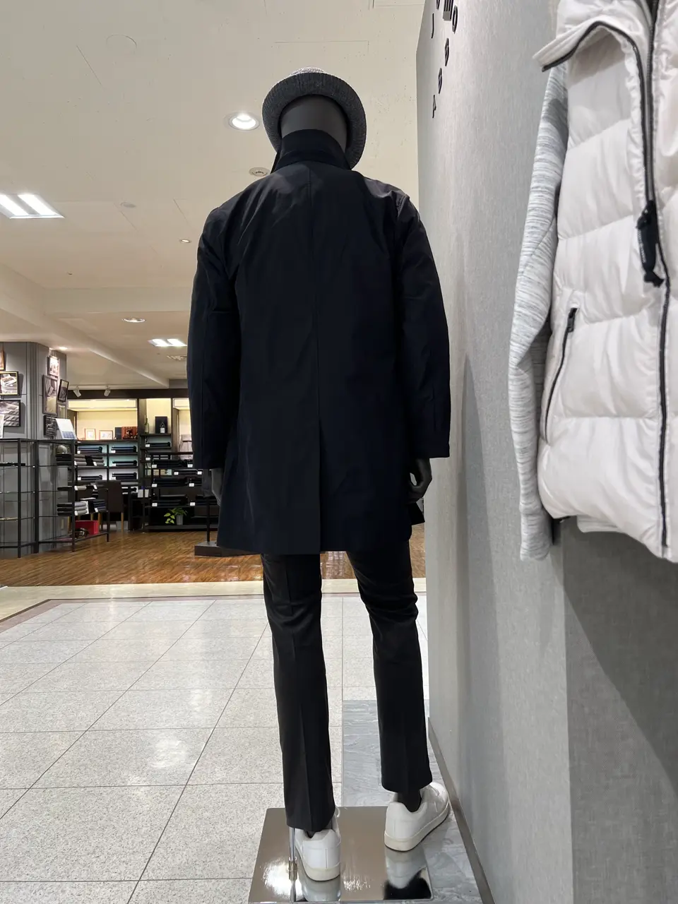 JOSEPH ABBOUD 上田 コーディネート画像