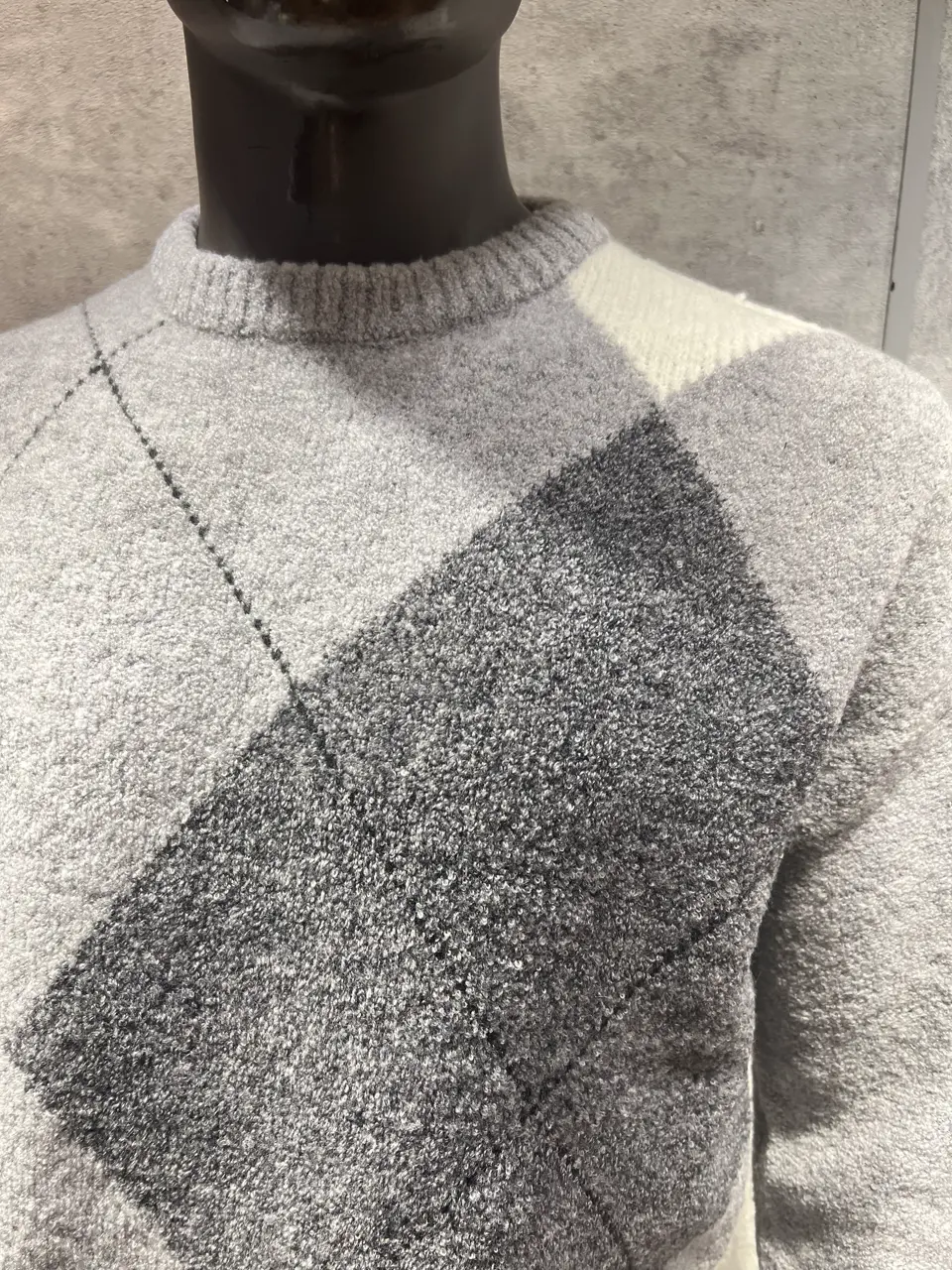 JOSEPH ABBOUD 上條 コーディネート画像