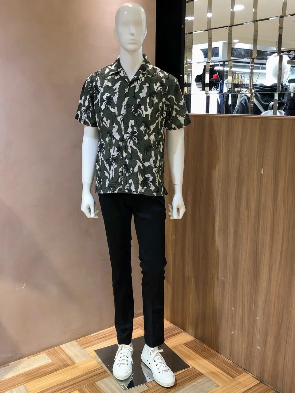  小城 コーディネート画像