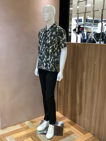 JOSEPH ABBOUD 小城 コーディネート画像