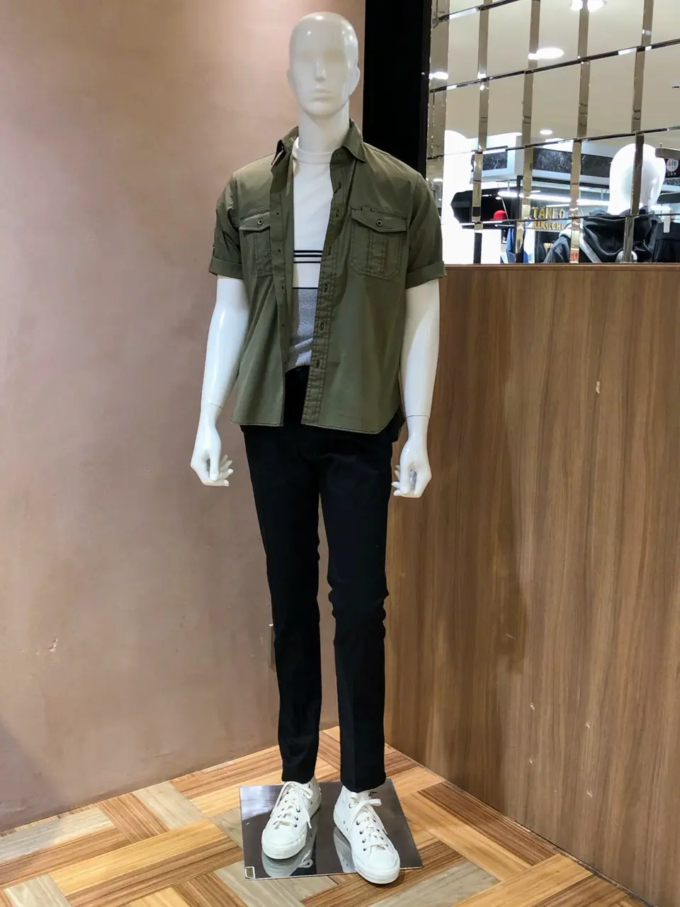  小城 コーディネート画像