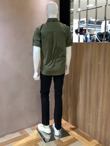 JOSEPH ABBOUD 小城 コーディネート画像