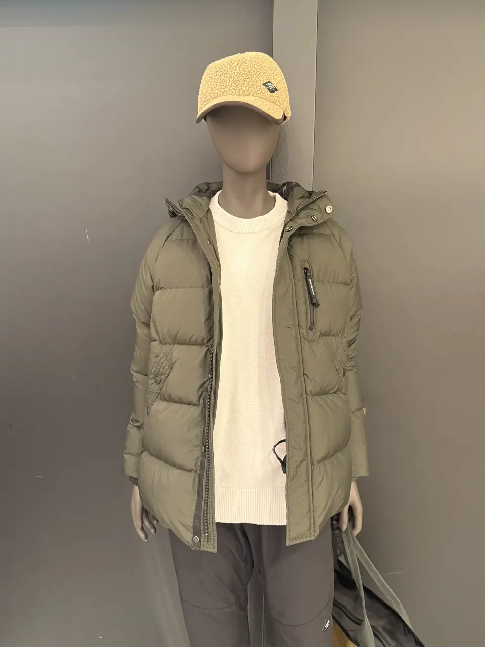 JOSEPH ABBOUD 髙橋 コーディネート画像