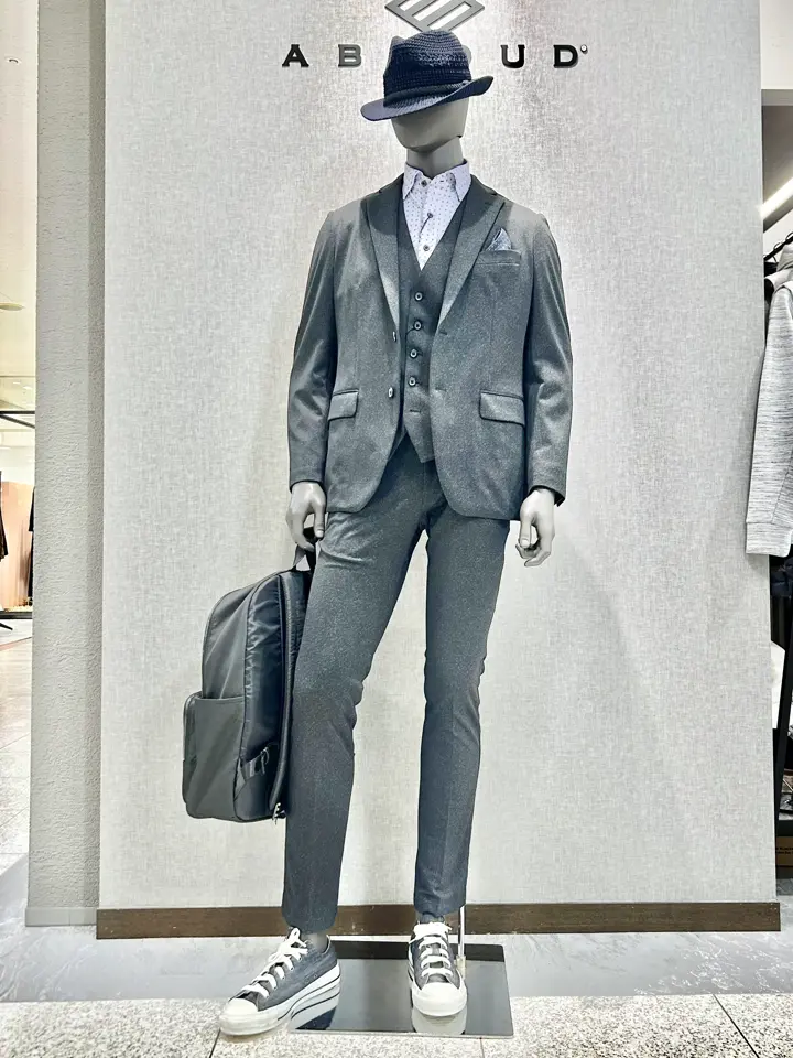 JOSEPH ABBOUD 上田 コーディネート画像