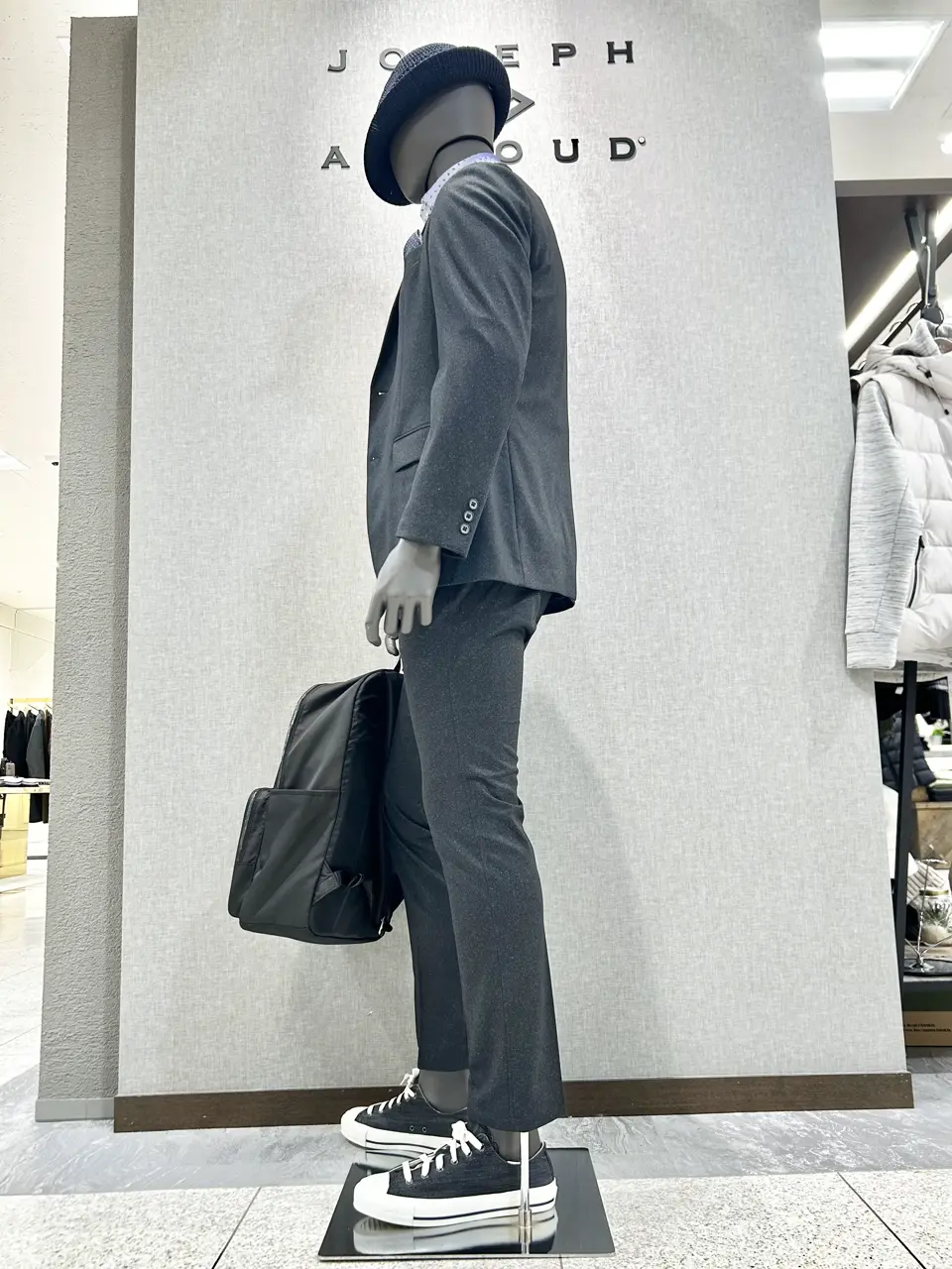 JOSEPH ABBOUD 上田 コーディネート画像