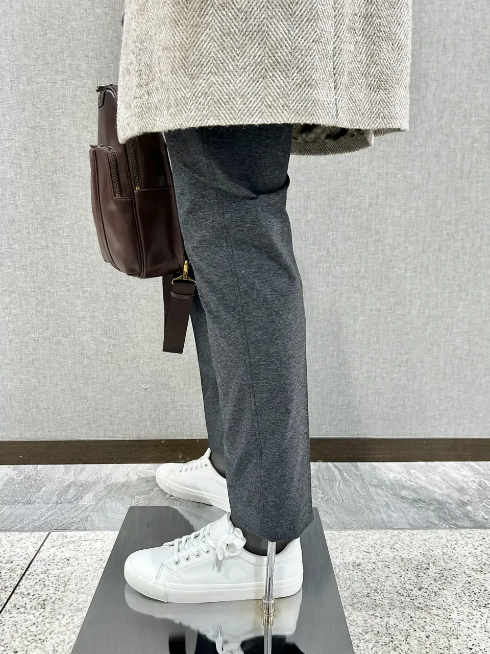 JOSEPH ABBOUD 上田 コーディネート画像