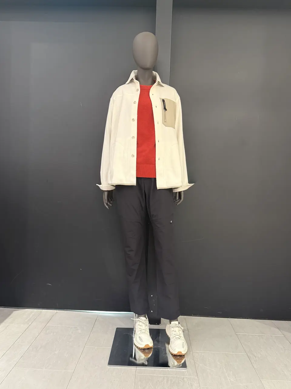 JOSEPH ABBOUD 髙橋 コーディネート画像