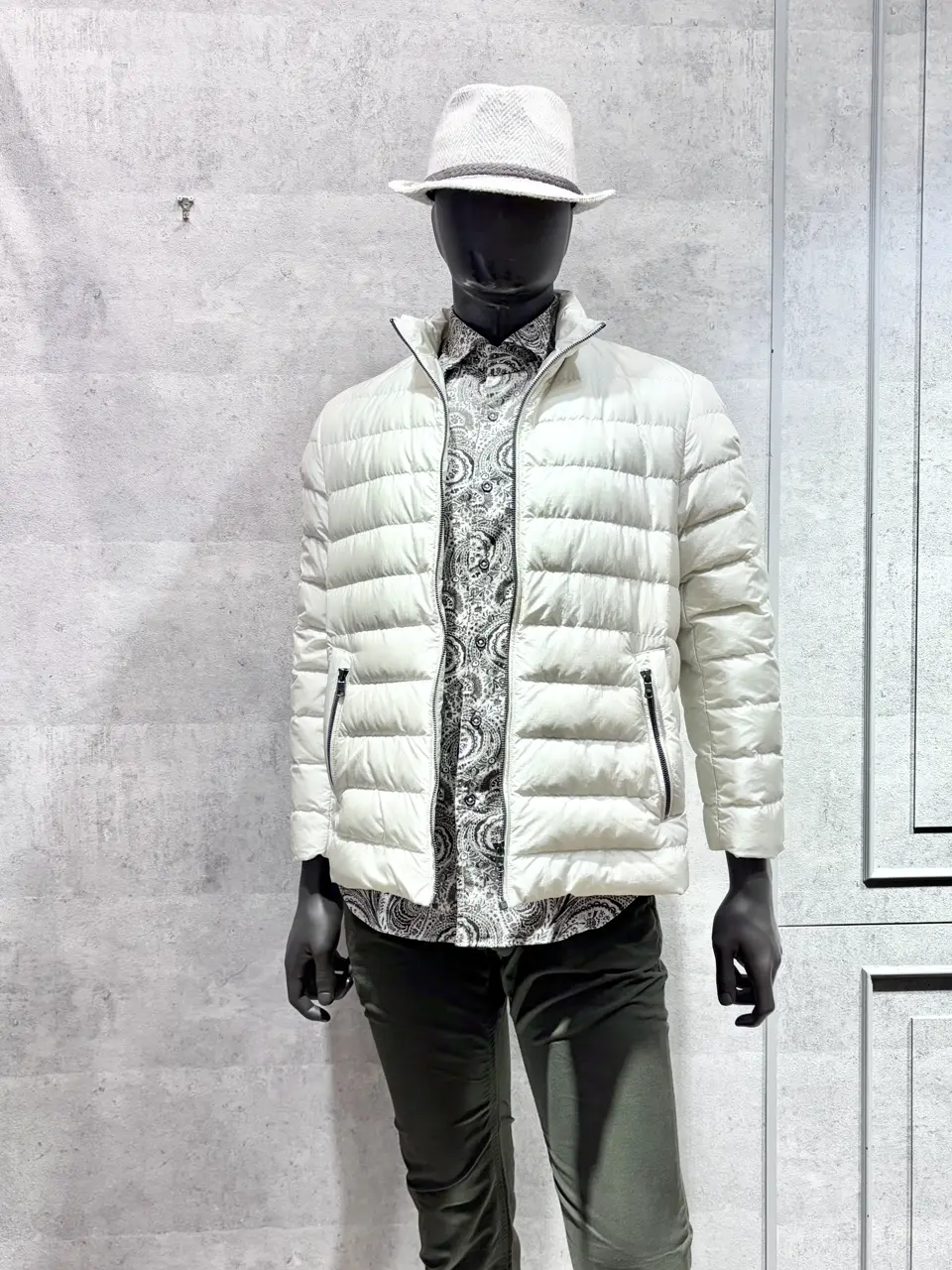 JOSEPH ABBOUD 二澤 コーディネート画像