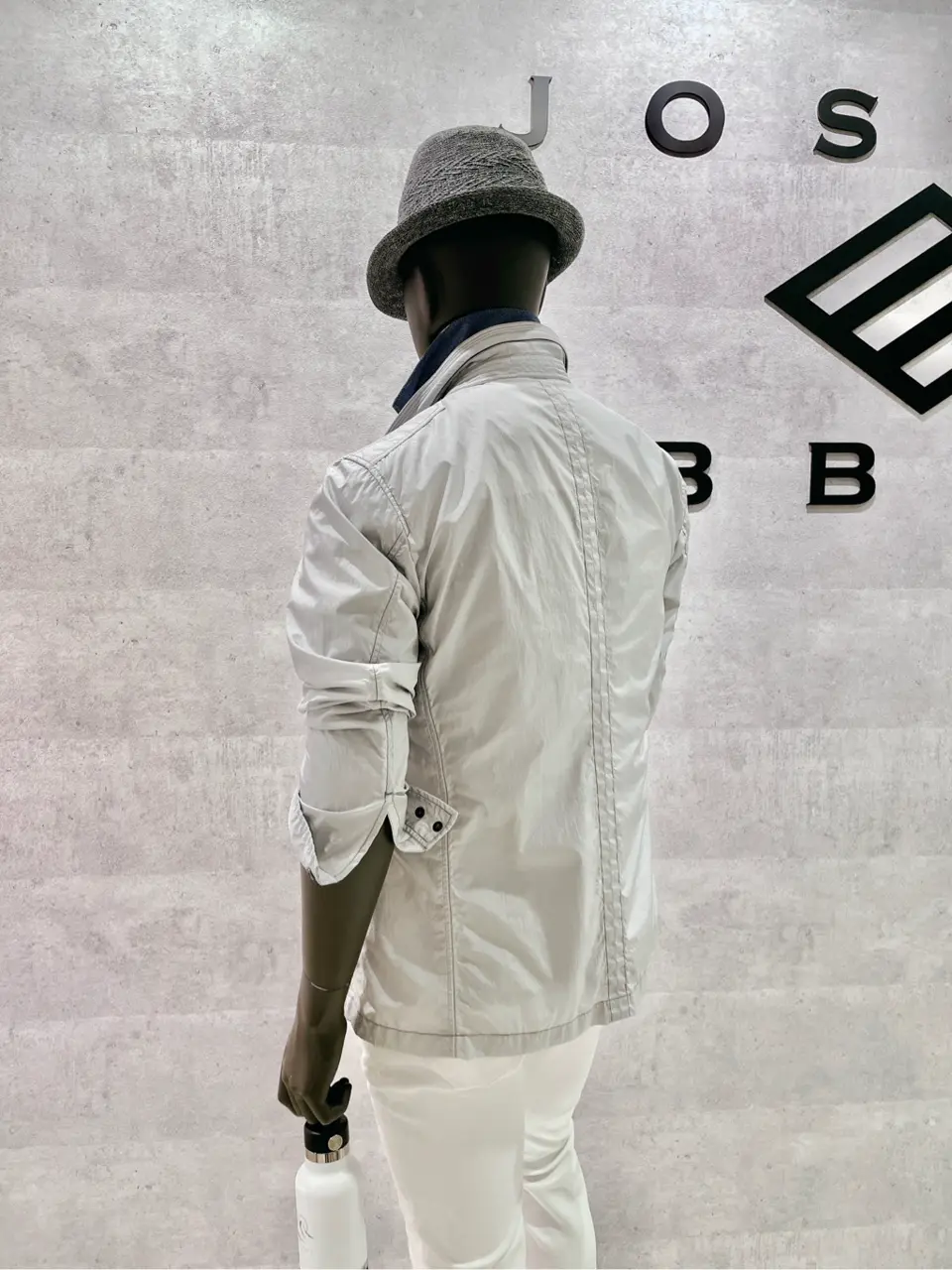 JOSEPH ABBOUD 二澤 コーディネート画像